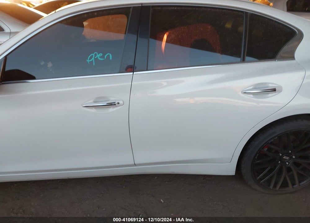 2015 INFINITI Q50 PREMIUM VIN: JN1BV7AR3FM411400