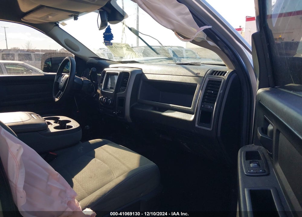 2014 RAM 2500 TRADESMAN VIN: 3C6UR5CJ0EG259204
