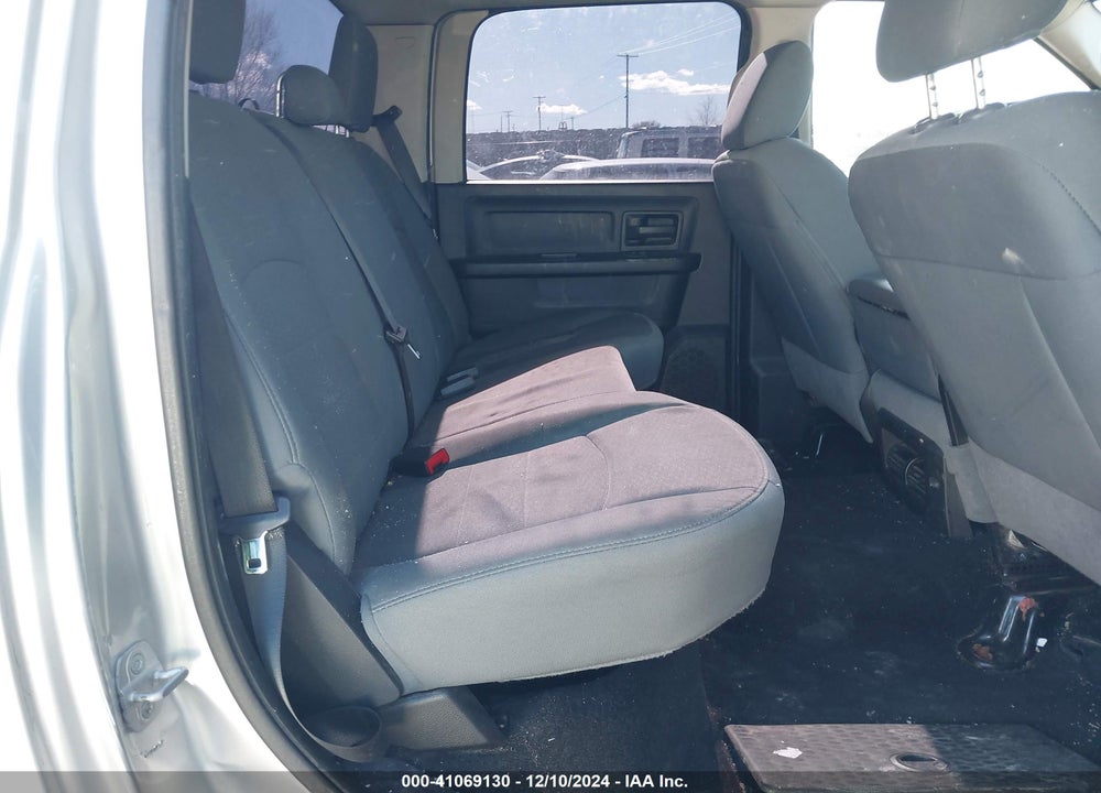 2014 RAM 2500 TRADESMAN VIN: 3C6UR5CJ0EG259204