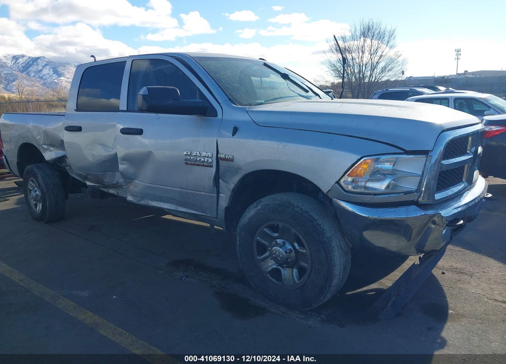 2014 RAM 2500 TRADESMAN VIN: 3C6UR5CJ0EG259204
