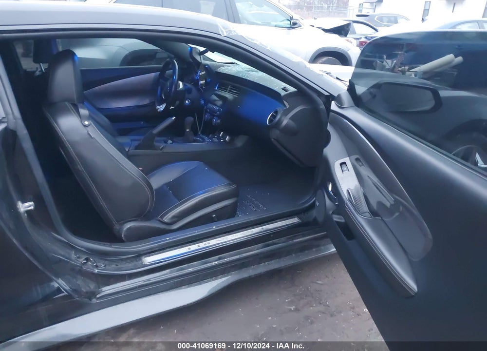 2010 CHEVROLET CAMARO 2SS VIN: 2G1FT1EW7A9121435