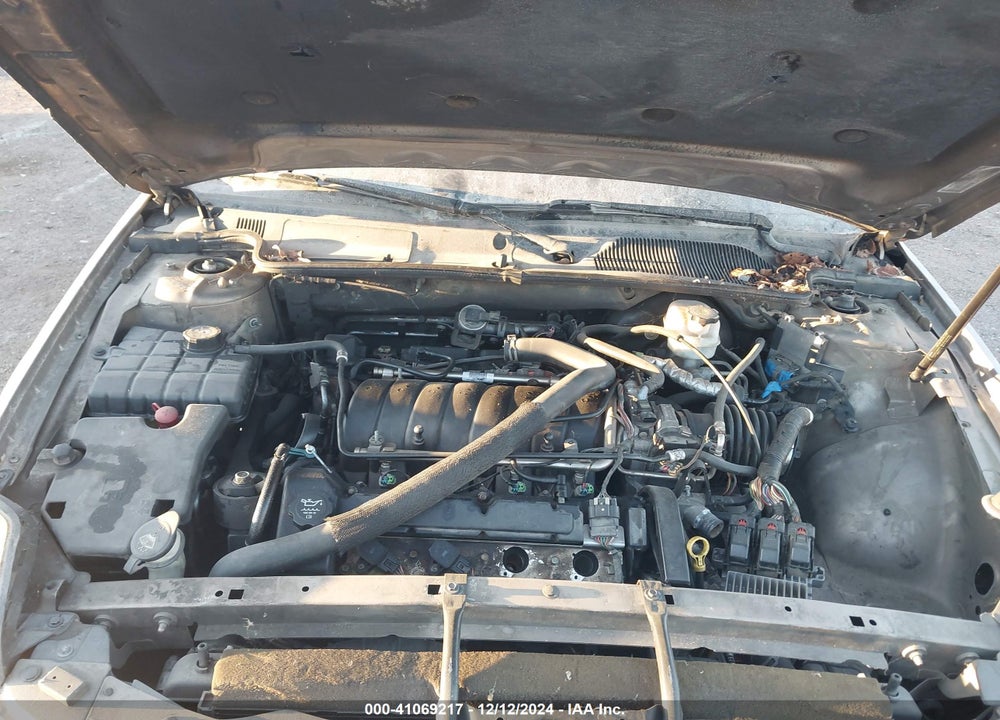 2007 CADILLAC DTS PERFORMANCE VIN: 1G6KD57987U165217