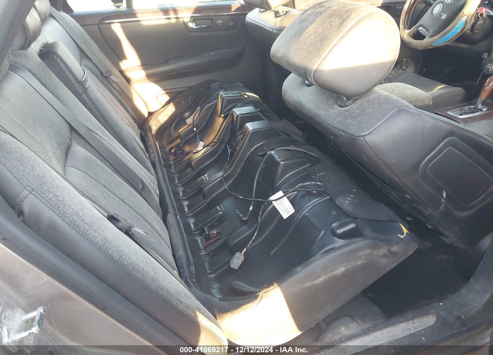 2007 CADILLAC DTS PERFORMANCE VIN: 1G6KD57987U165217