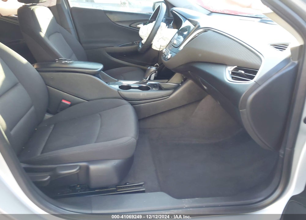 2018 CHEVROLET MALIBU LT VIN: 1G1ZD5STXJF162239
