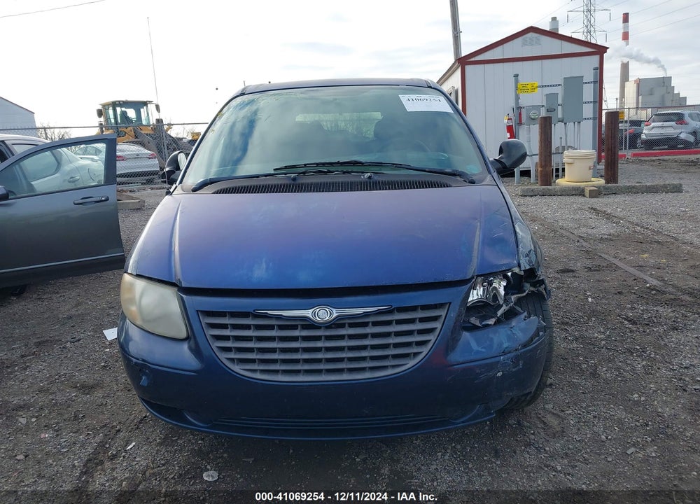 2003 CHRYSLER VOYAGER LX VIN: 1C4GJ45343B135951