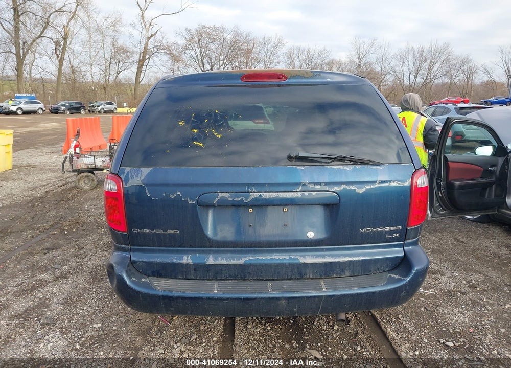 2003 CHRYSLER VOYAGER LX VIN: 1C4GJ45343B135951