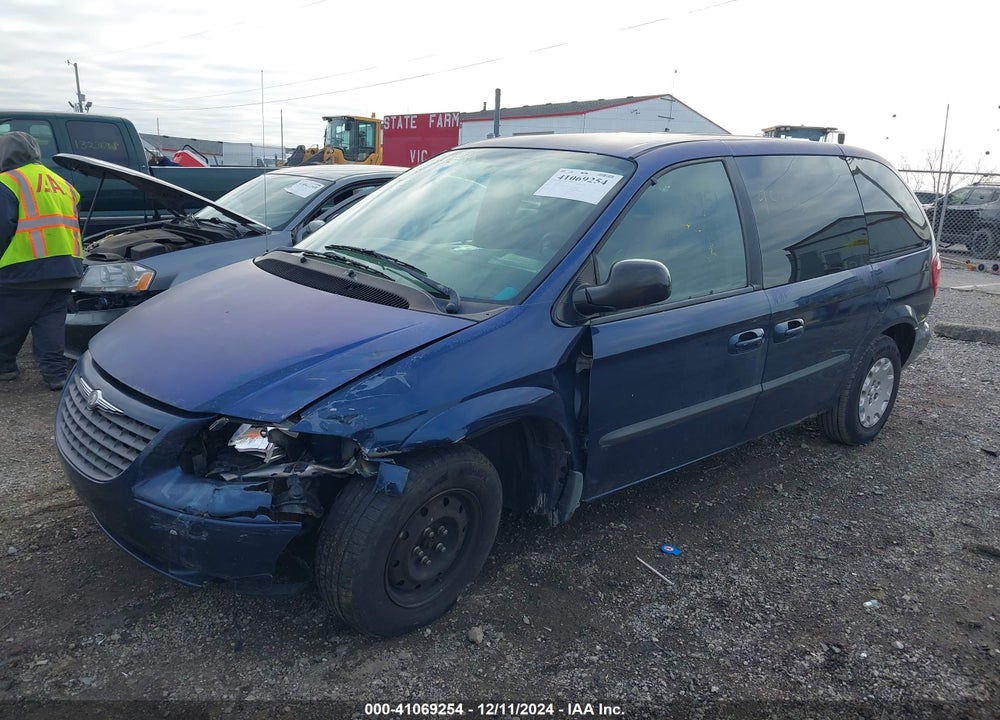 2003 CHRYSLER VOYAGER LX VIN: 1C4GJ45343B135951