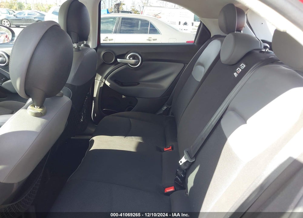 2016 FIAT 500X EASY VIN: ZFBCFYBT5GP351606