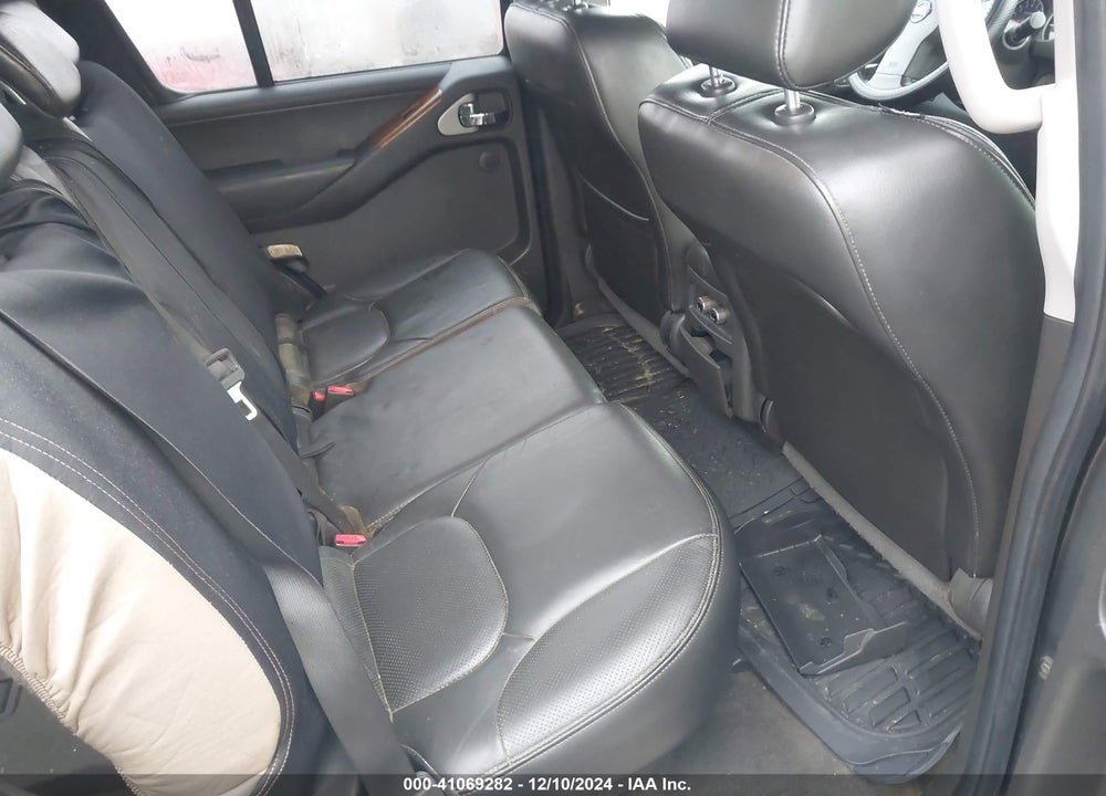 2006 NISSAN PATHFINDER LE VIN: 5N1AR18W96C658010