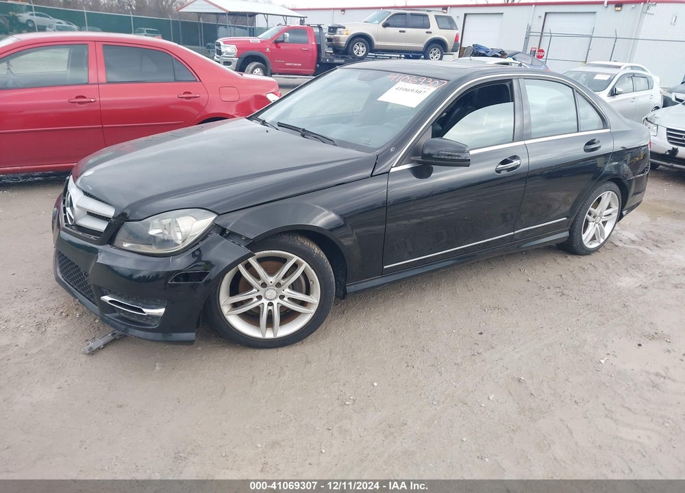 2013 MERCEDES-BENZ C 250 VIN: WDDGF4HB9DR252167