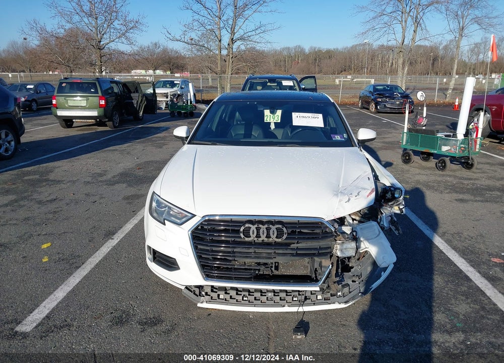2017 AUDI A3 2.0T PREMIUM VIN: WAUAUGFF9H1033773