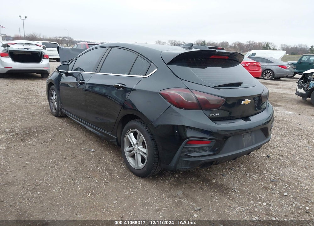 2018 CHEVROLET CRUZE LT AUTO VIN: 3G1BE6SM8JS588083