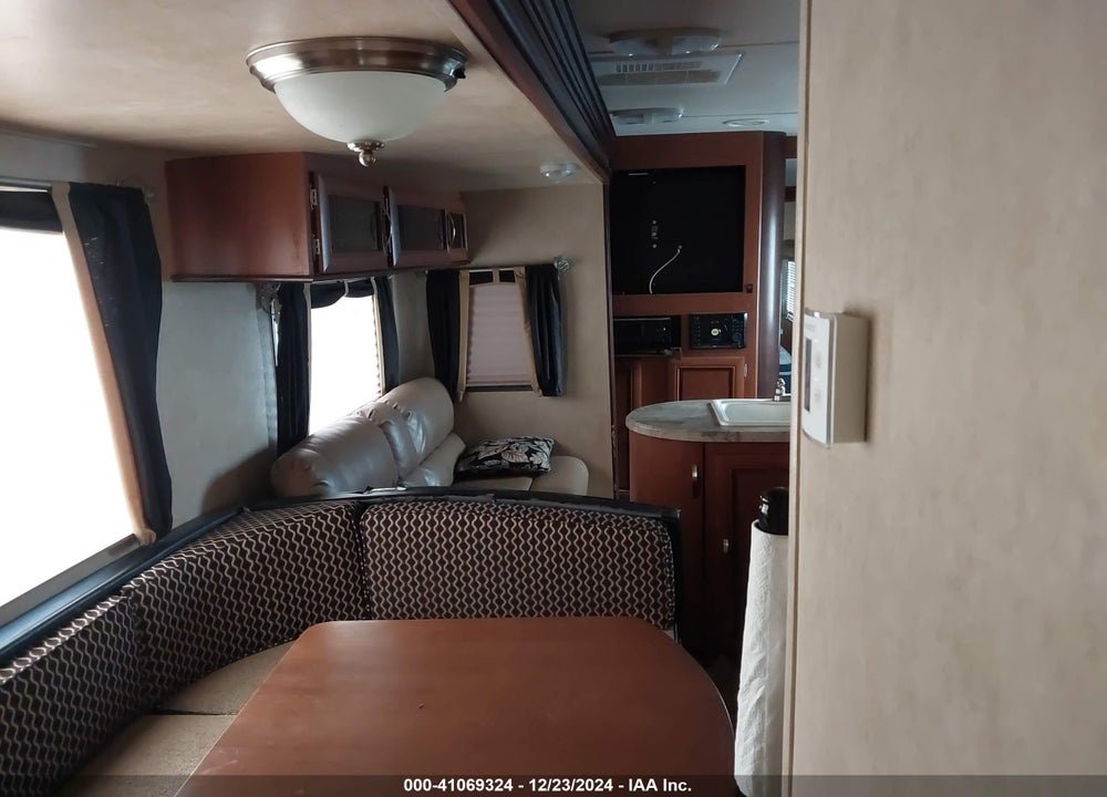 2015 FOREST RIVER SALEM VIN: 4X4TSMH21FA313334