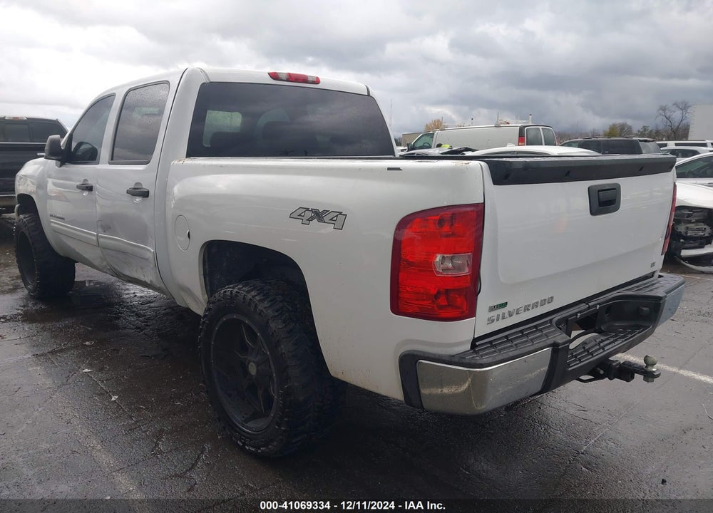 2011 CHEVROLET SILVERADO 1500 LT VIN: 3GCPKSEA0BG262699