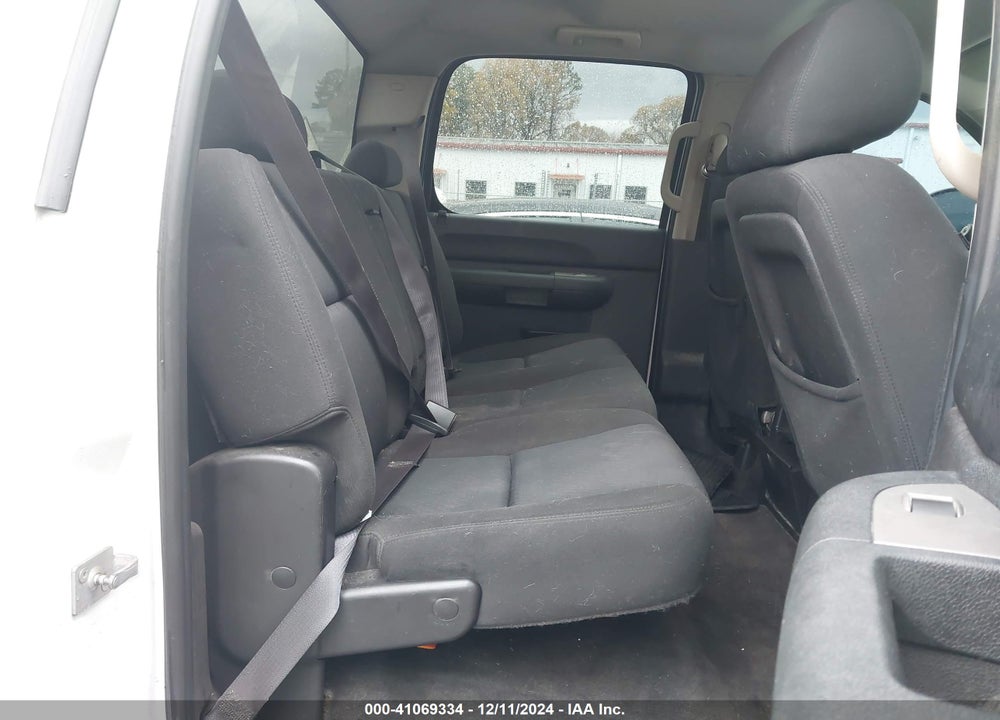 2011 CHEVROLET SILVERADO 1500 LT VIN: 3GCPKSEA0BG262699