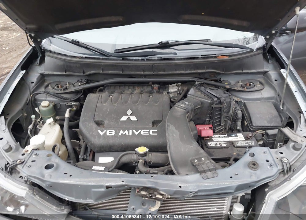 2008 MITSUBISHI OUTLANDER XLS VIN: JA4MT41XX8Z007180