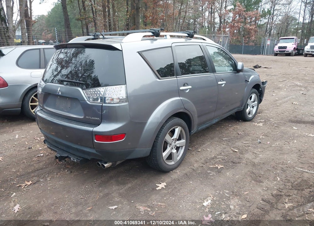 2008 MITSUBISHI OUTLANDER XLS VIN: JA4MT41XX8Z007180