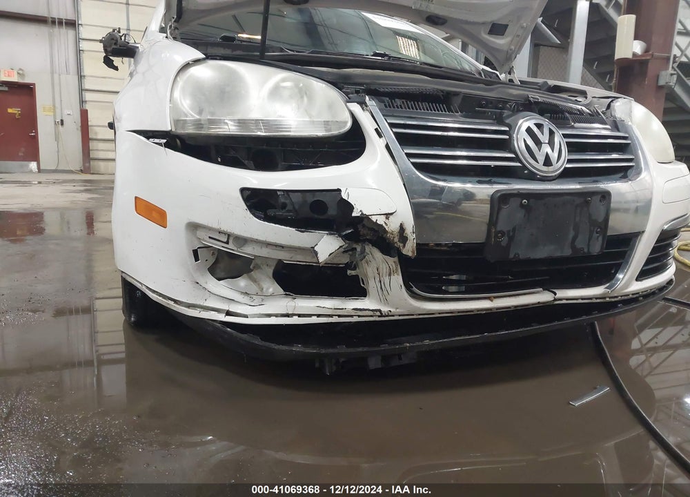 2009 VOLKSWAGEN JETTA S VIN: 3VWJZ71KX9M038202