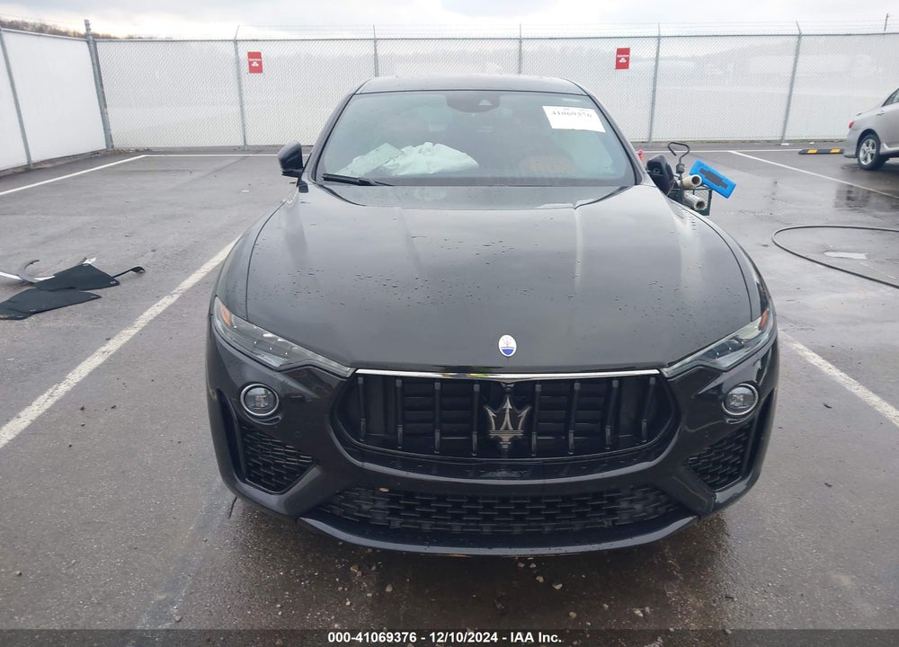 2021 MASERATI LEVANTE GRANSPORT VIN: ZN661XUS5MX363563