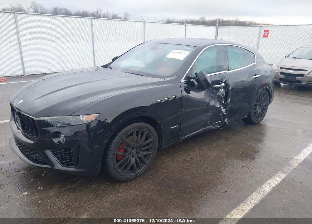 2021 MASERATI LEVANTE GRANSPORT VIN: ZN661XUS5MX363563