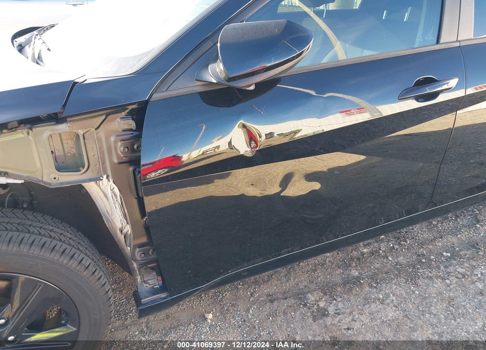 2022 HYUNDAI ELANTRA SEL VIN: 5NPLS4AG5NH077418
