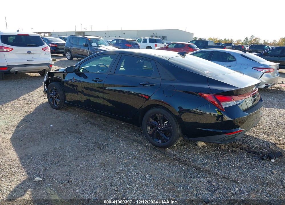 2022 HYUNDAI ELANTRA SEL VIN: 5NPLS4AG5NH077418
