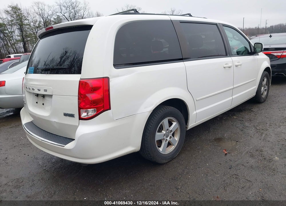 2011 DODGE GRAND CARAVAN MAINSTREET VIN: 2D4RN3DG5BR700383