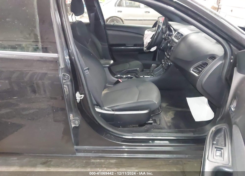2011 DODGE AVENGER EXPRESS VIN: 1B3BD4FB1BN525105