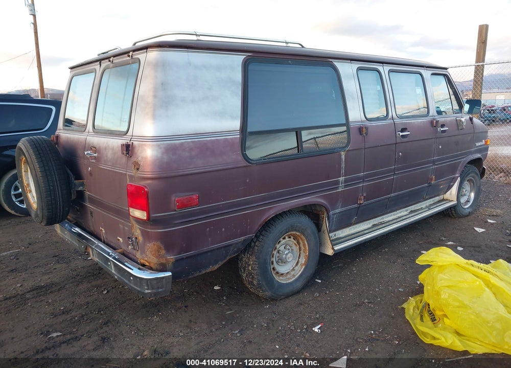 1992 GMC RALLY WAGON / VAN G2500 VIN: 2GDEG25K9N4504012