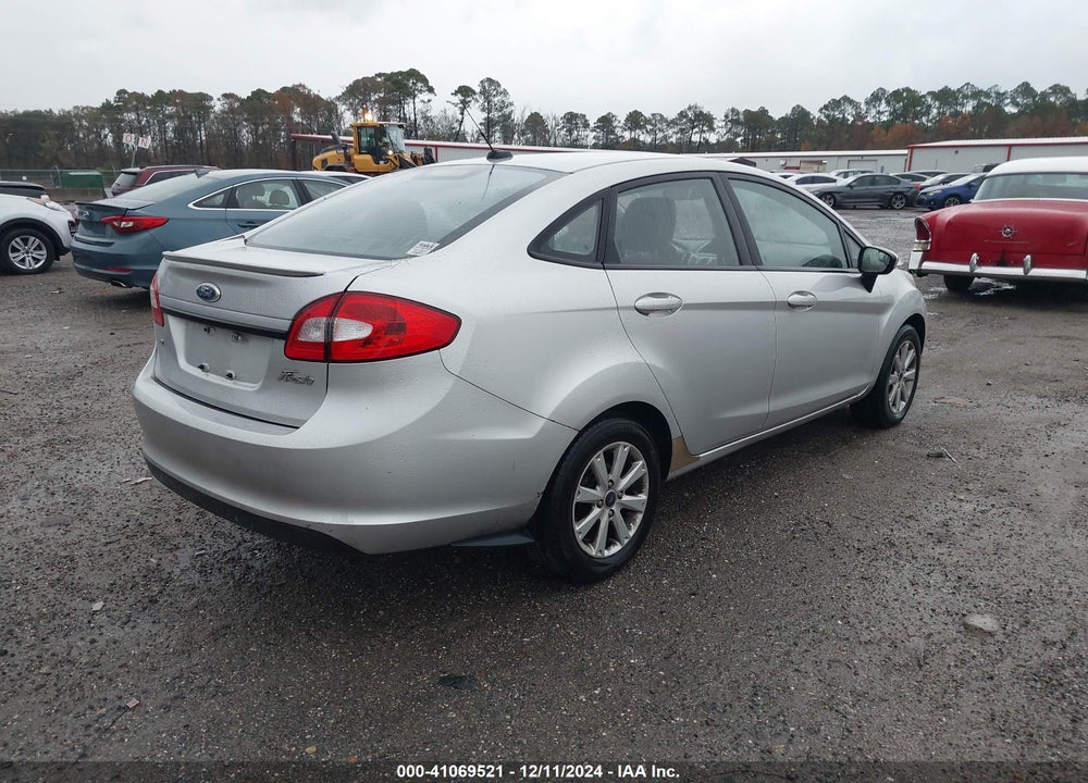 2011 FORD FIESTA VIN: 3FADP4BJ9BM150883