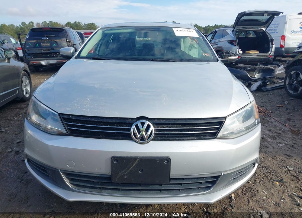 2014 VOLKSWAGEN JETTA VIN: 3VWD07AJ7EM390579