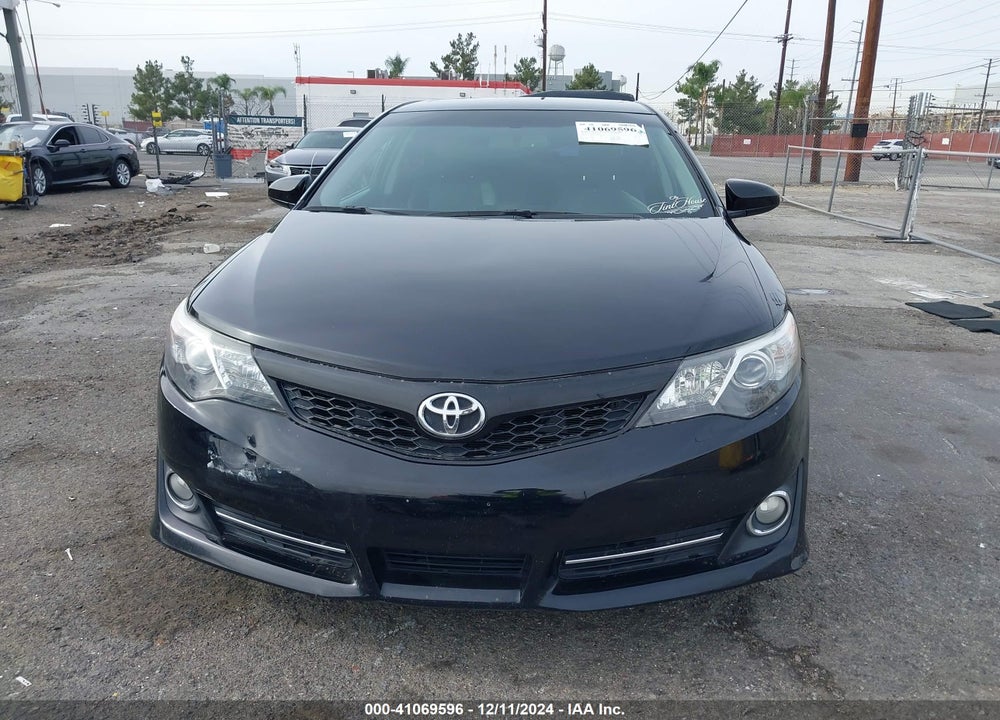 2013 TOYOTA CAMRY SE VIN: 4T1BF1FK7DU268463