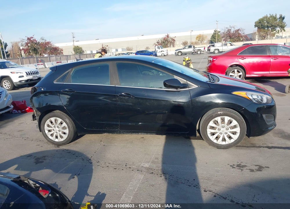 2017 HYUNDAI ELANTRA GT VIN: KMHD35LH3HU380832
