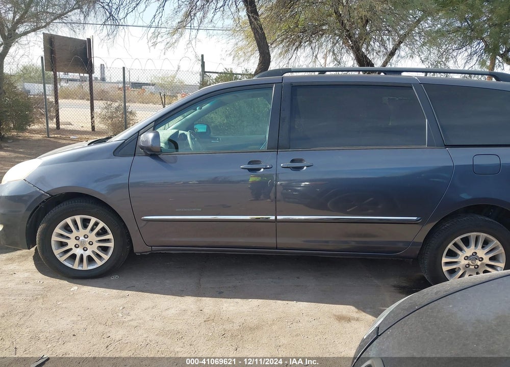 2010 TOYOTA SIENNA LIMITED VIN: 5TDDK4CC9AS031335