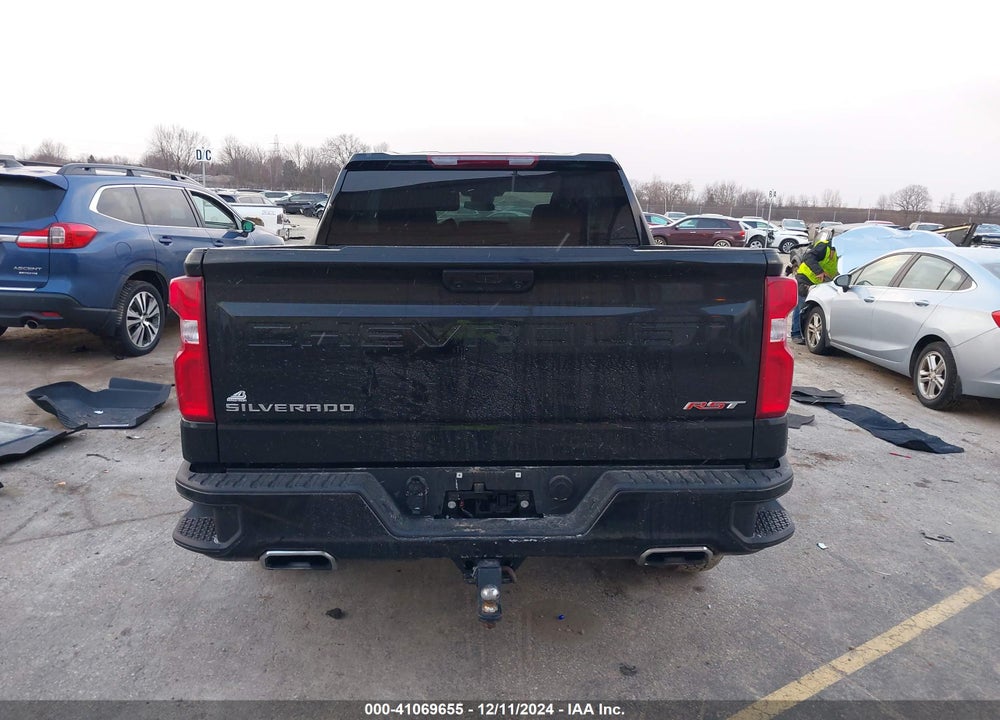 2024 CHEVROLET SILVERADO VIN: 2GCUDEED8R1151717