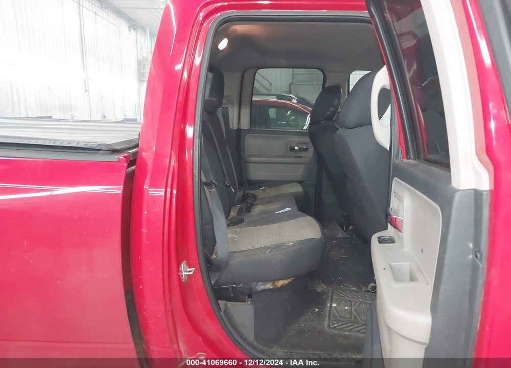2011 RAM 1500 SLT VIN: 1D7RV1GP3BS647104