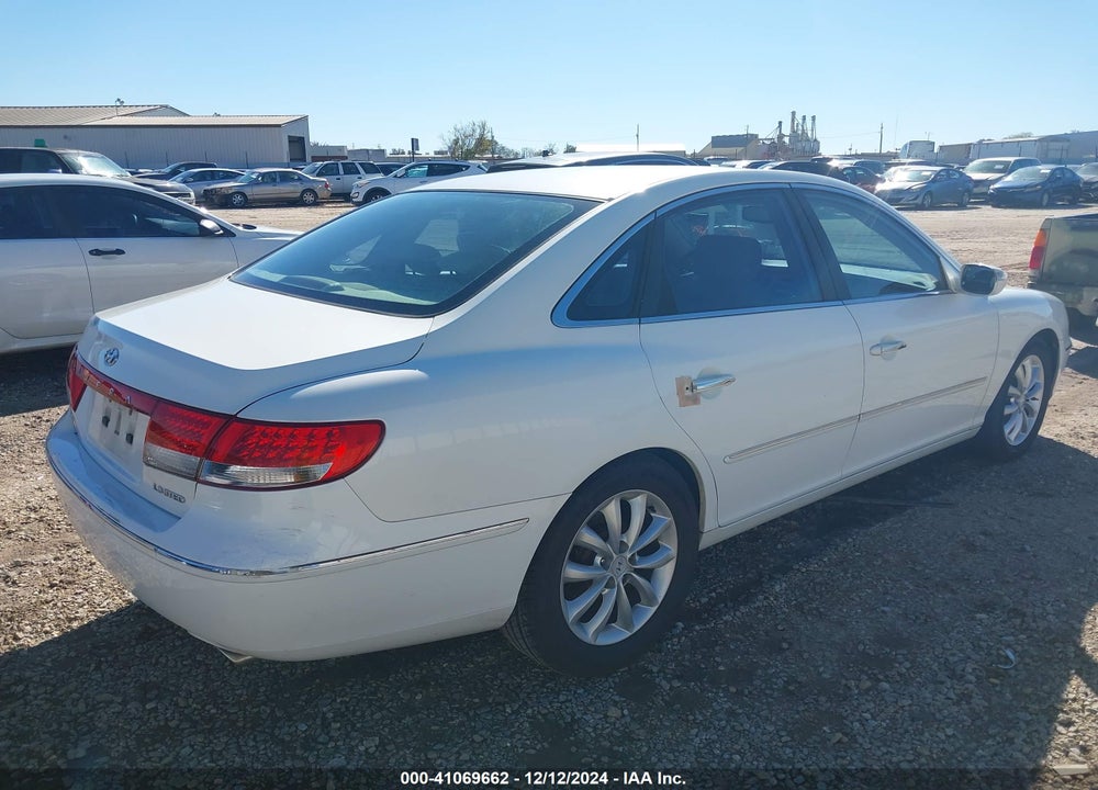 2007 HYUNDAI AZERA LIMITED/SE VIN: KMHFC46F77A141426