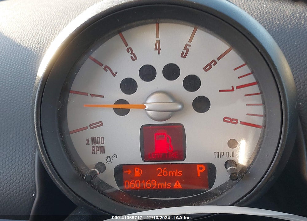 2014 MINI COUNTRYMAN COOPER VIN: WMWZB3C58EWR41191