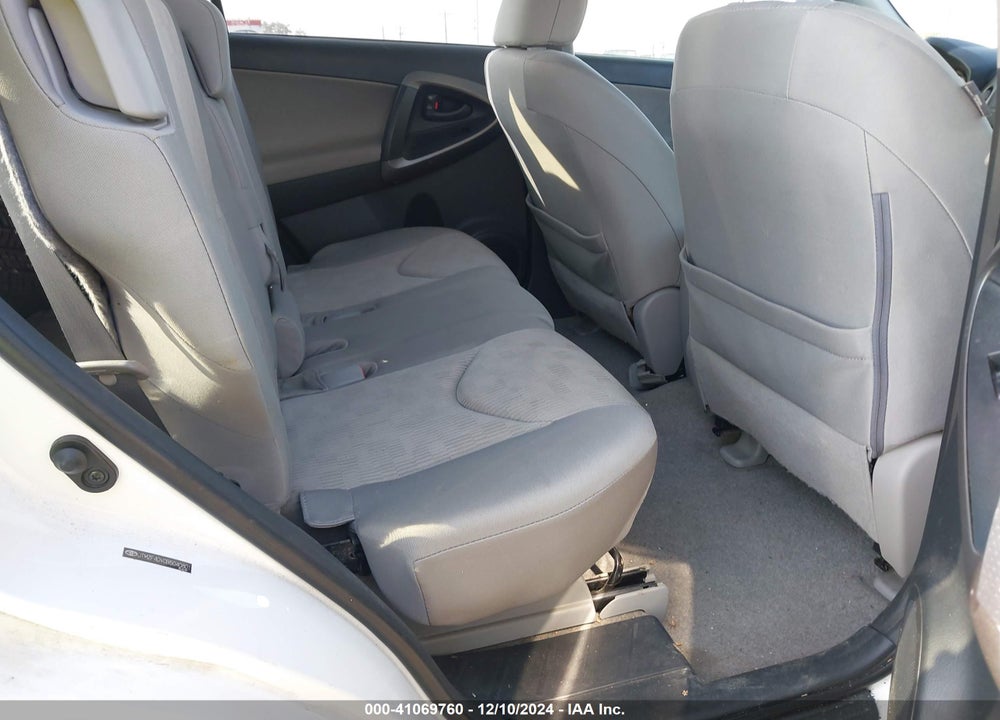 2011 TOYOTA RAV4 VIN: JTMZF4DV0B5040801
