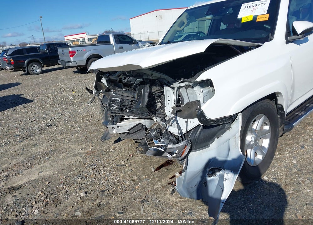 2022 TOYOTA 4RUNNER SR5 PREMIUM VIN: JTENU5JR4N5983209
