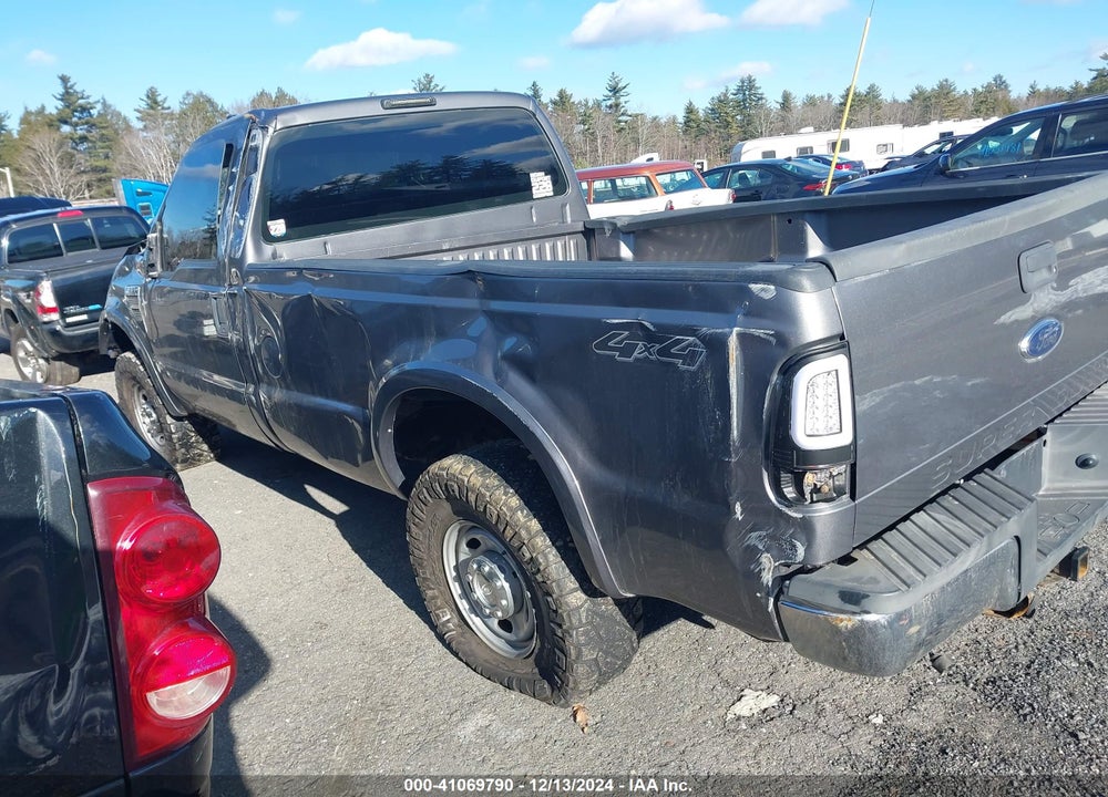 2010 FORD F-250 XL/XLT VIN: 1FTNF2B51AEA55781