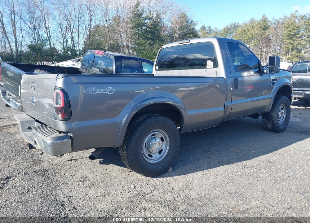 2010 FORD F-250 XL/XLT VIN: 1FTNF2B51AEA55781