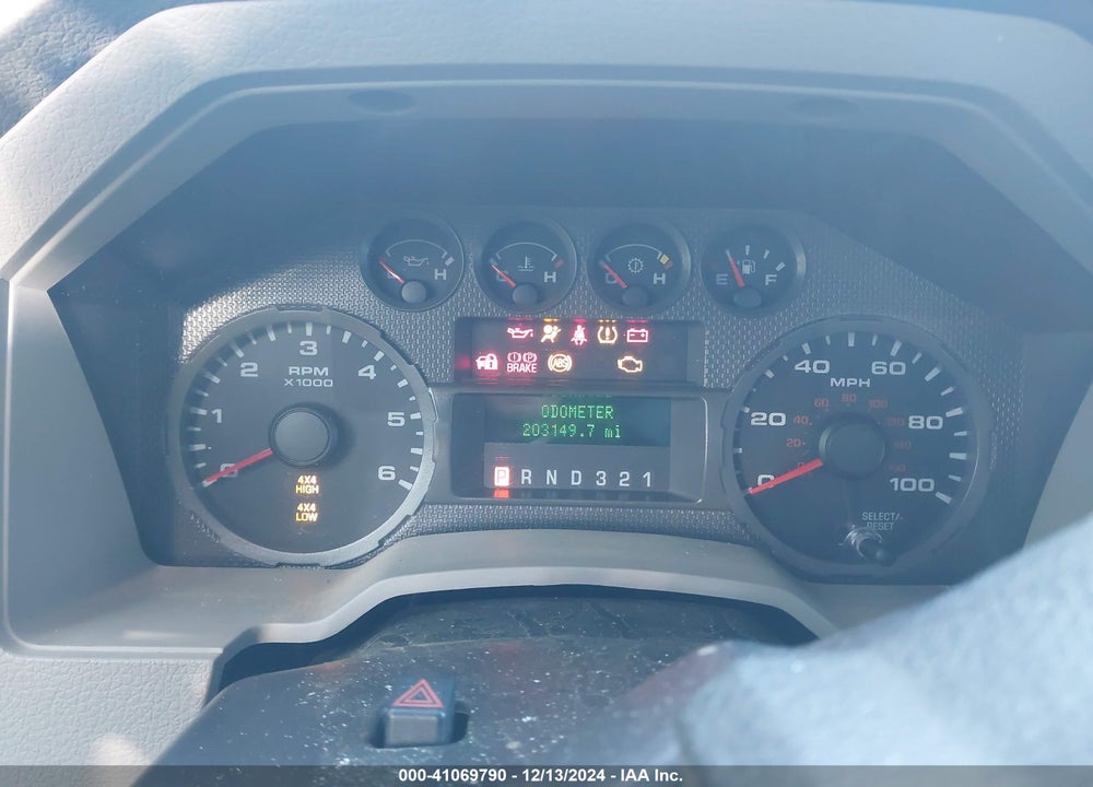 2010 FORD F-250 XL/XLT VIN: 1FTNF2B51AEA55781