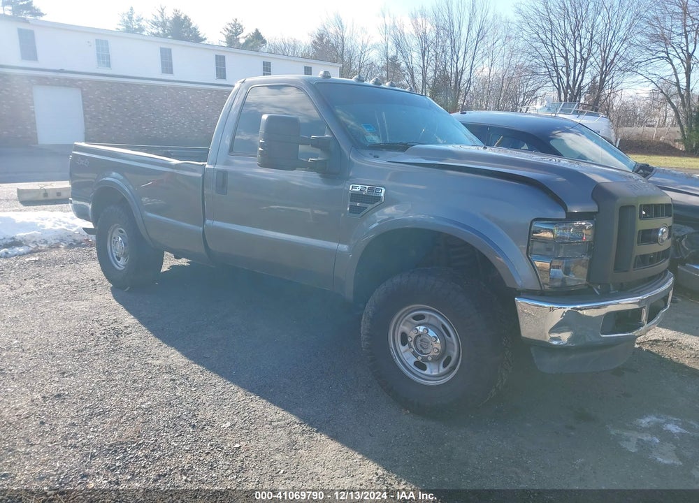 2010 FORD F-250 XL/XLT VIN: 1FTNF2B51AEA55781