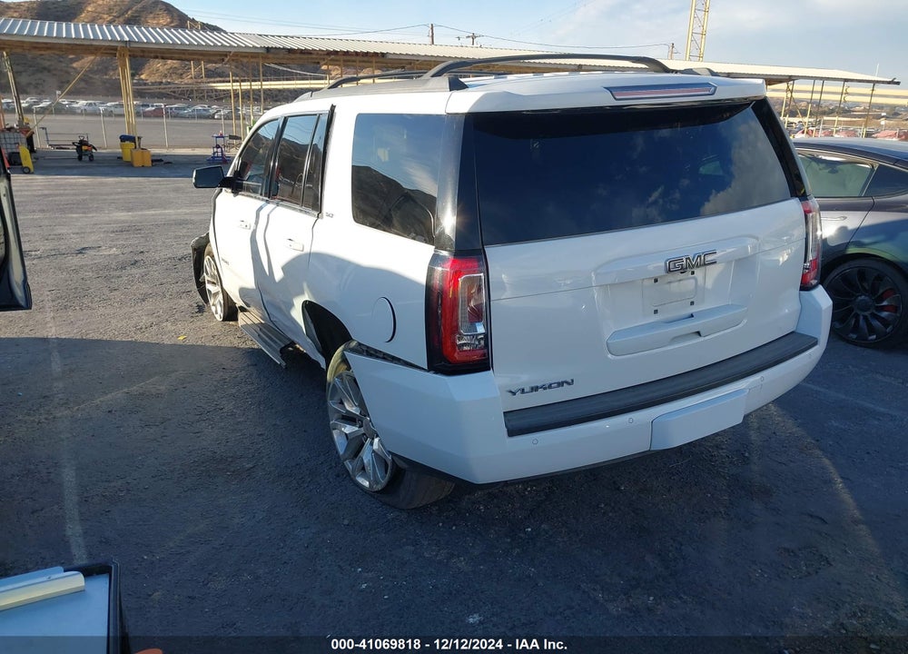 2017 GMC YUKON SLT VIN: 1GKS1BKC6HR197695