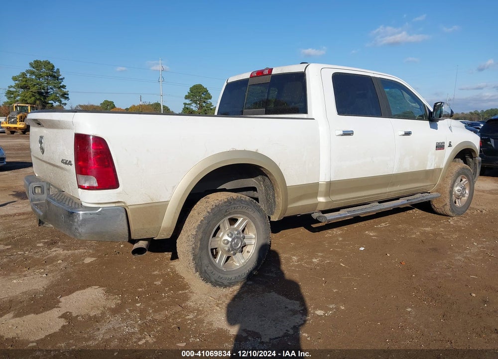 2011 RAM 2500 LAIE VIN: 3D7UT2CL9BG525587