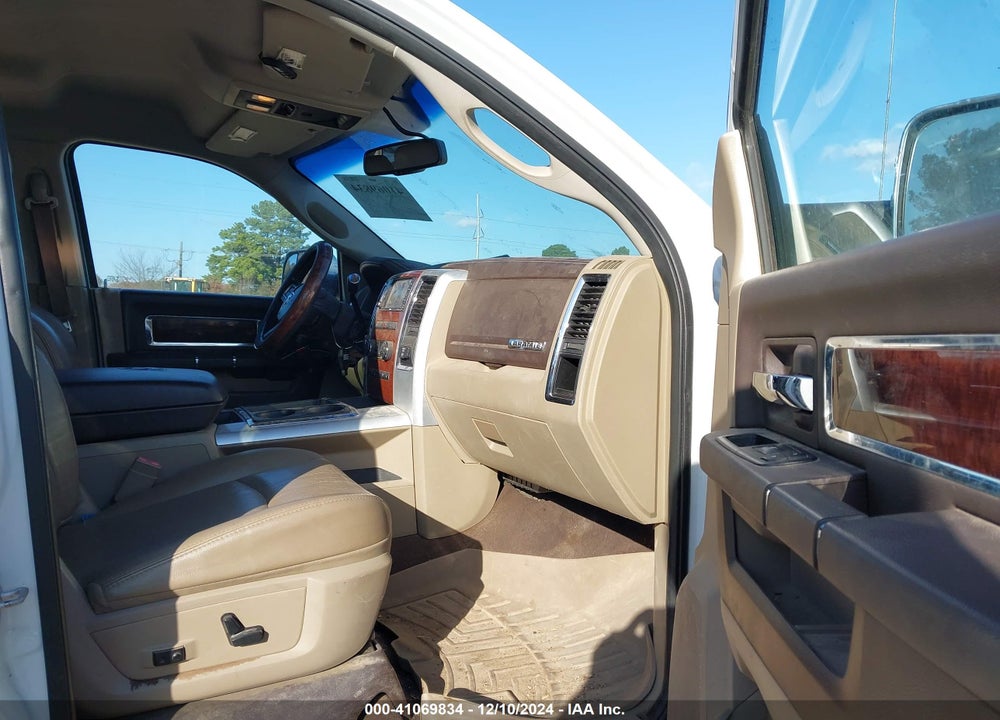 2011 RAM 2500 LAIE VIN: 3D7UT2CL9BG525587