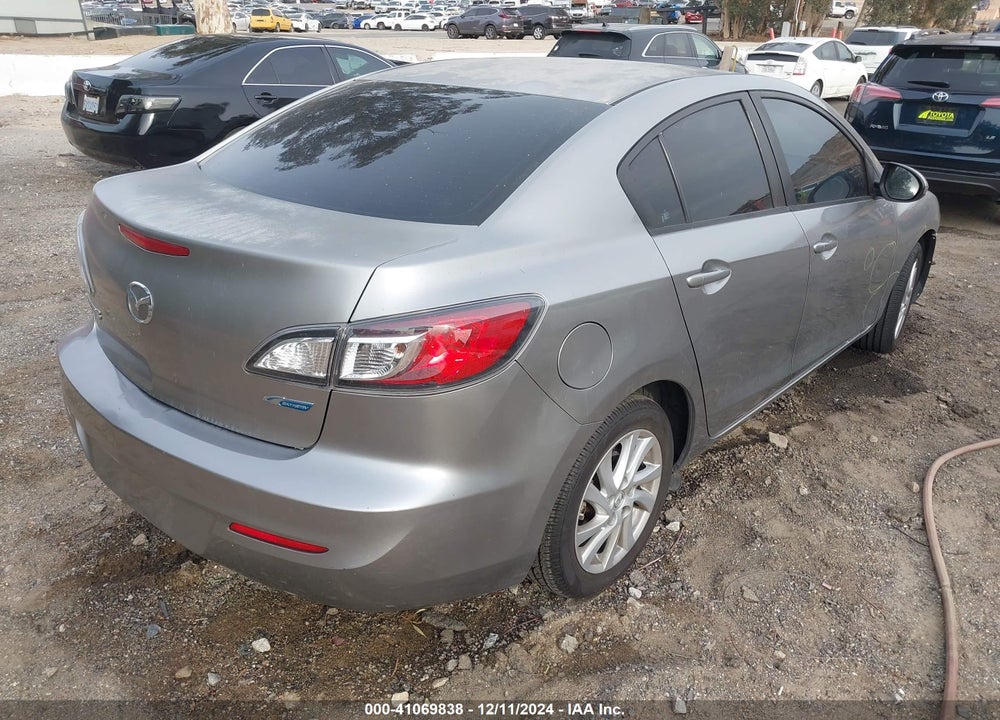 2012 MAZDA MAZDA3 VIN: JM1BL1V88C1576776