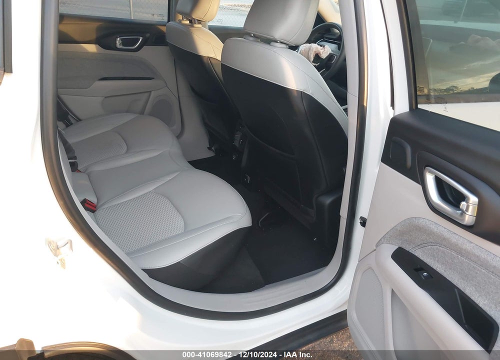2022 JEEP COMPASS LATITUDE FWD VIN: 3C4NJCBBXNT177846