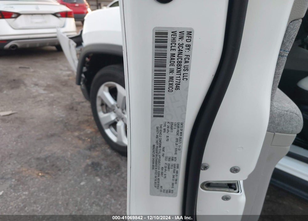 2022 JEEP COMPASS LATITUDE FWD VIN: 3C4NJCBBXNT177846